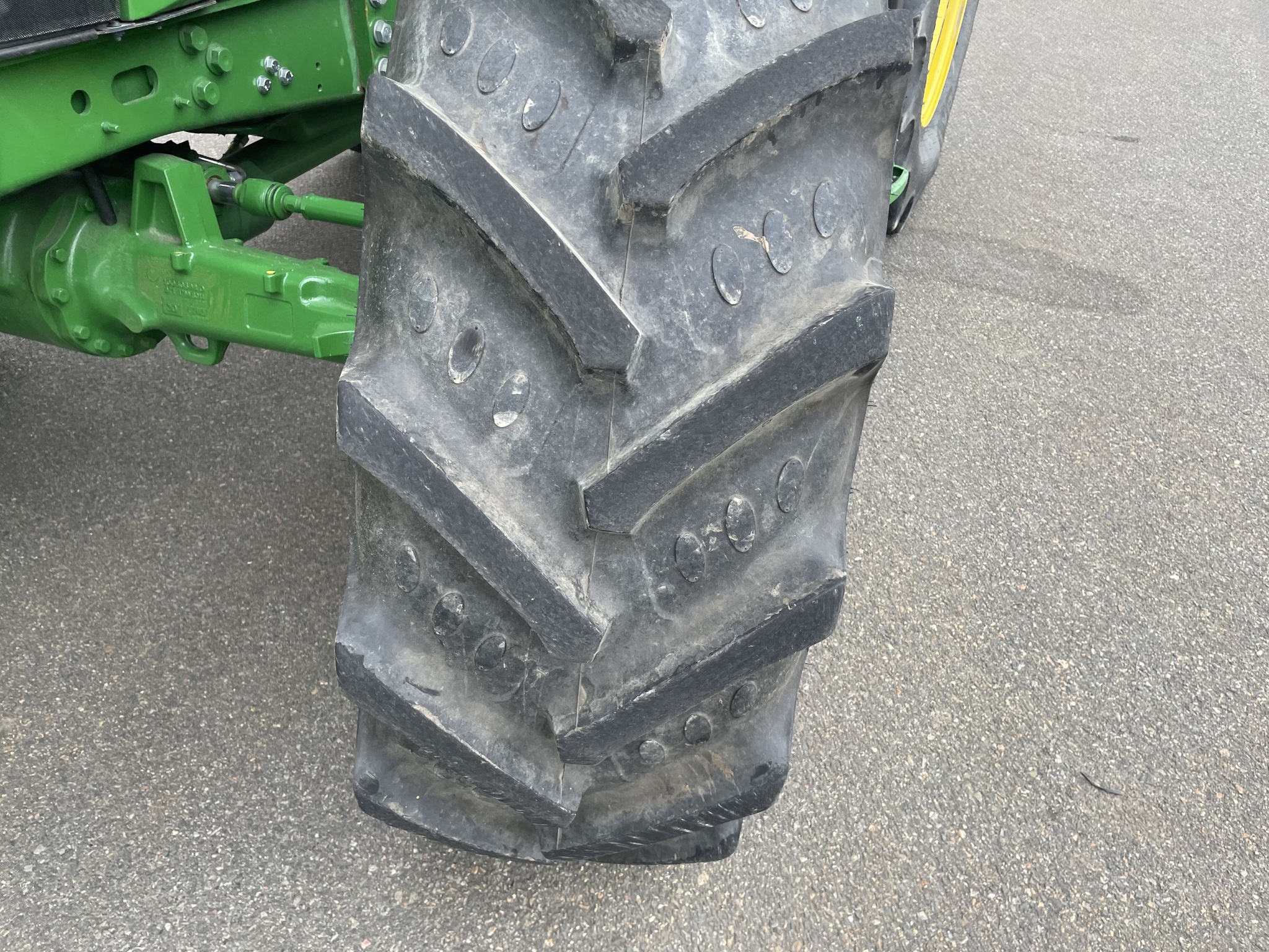 2024 John Deere 6110M Image 13