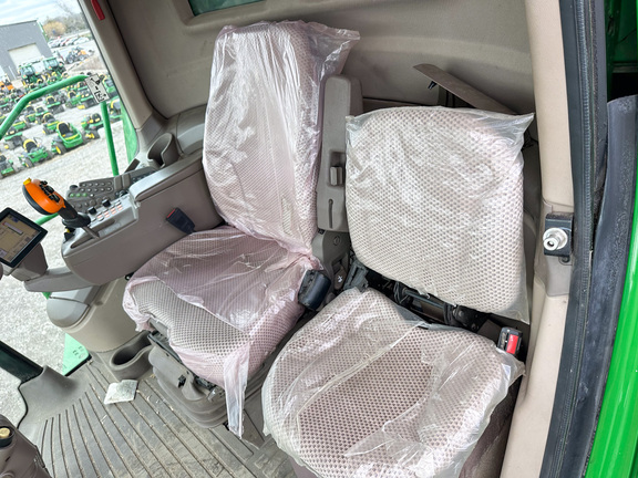 2012 John-Deere S660