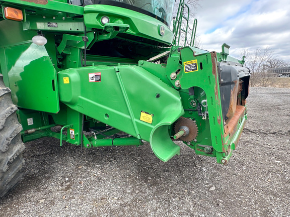 2012 John-Deere S660