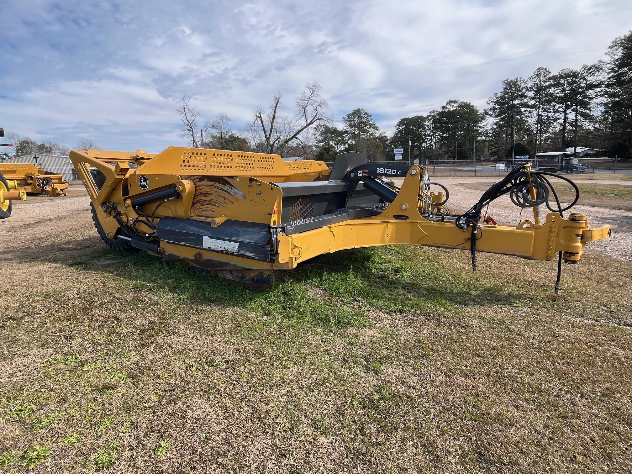 2023 John Deere 1812D C Image 2