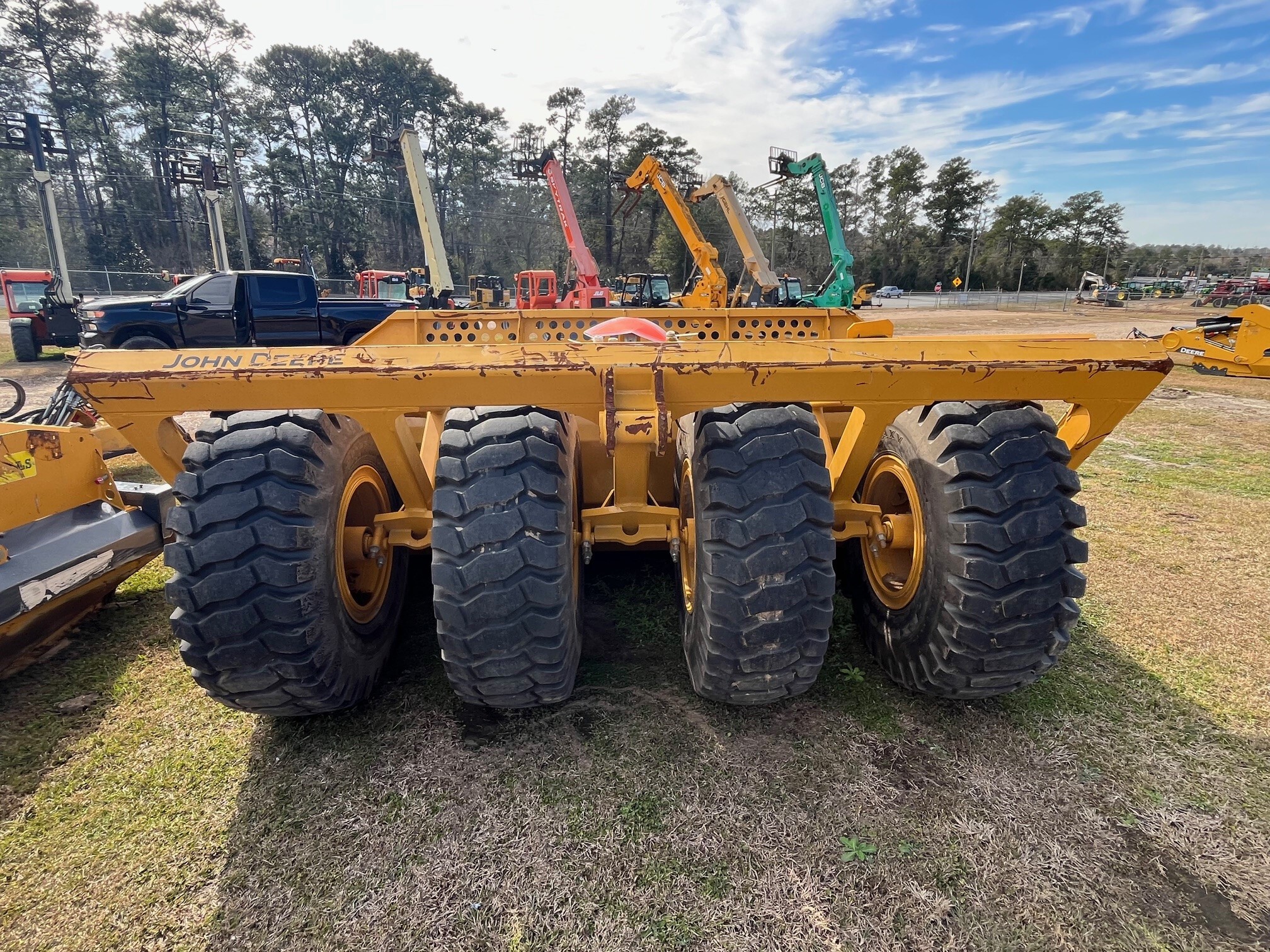 2023 John Deere 1812D C Image 4