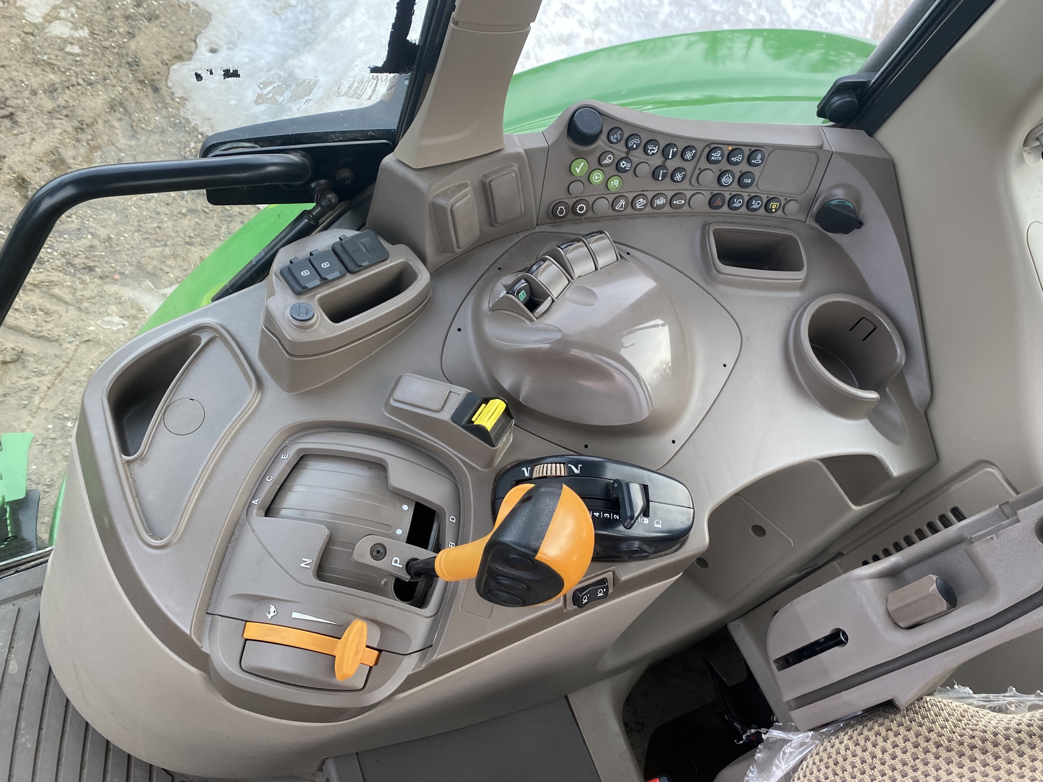 2024 John Deere 6175M Image 14