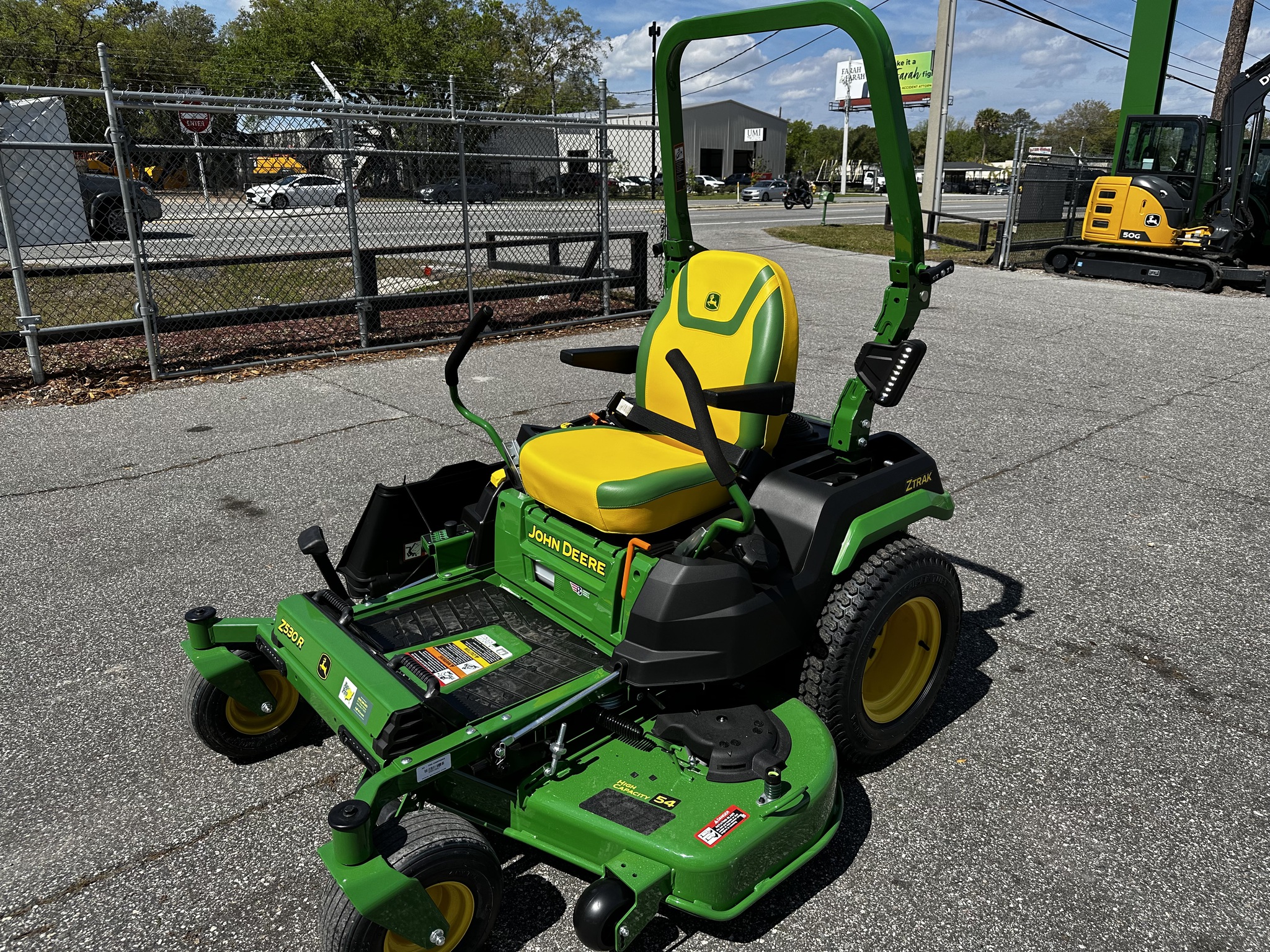 2025 John Deere Z530R Image 7