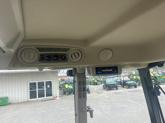 2023 John Deere 5105M Photo 7