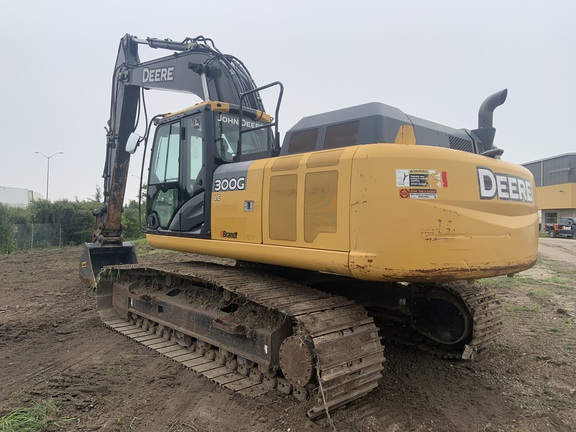 2017 John Deere 300G LC