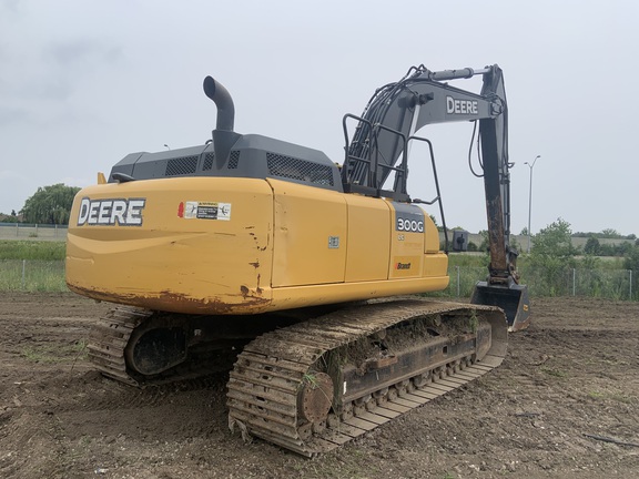 2017 John Deere 300G LC