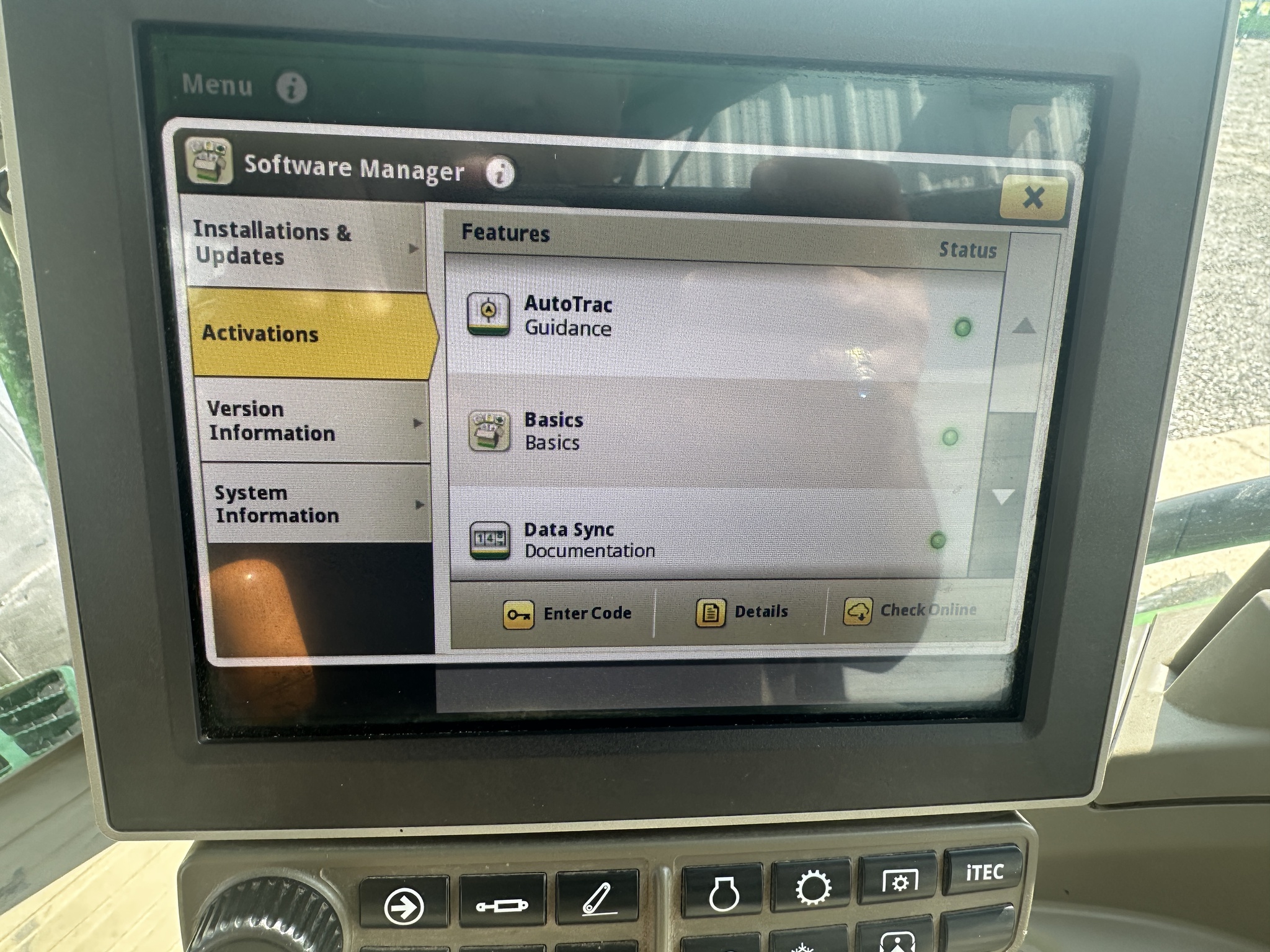 2021 John Deere 7R 210 Image 10