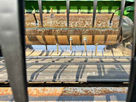 Used 2023 John Deere RD35F Combine Platforms at Horizon Ag & Turf in Westlock, AB - Photo5