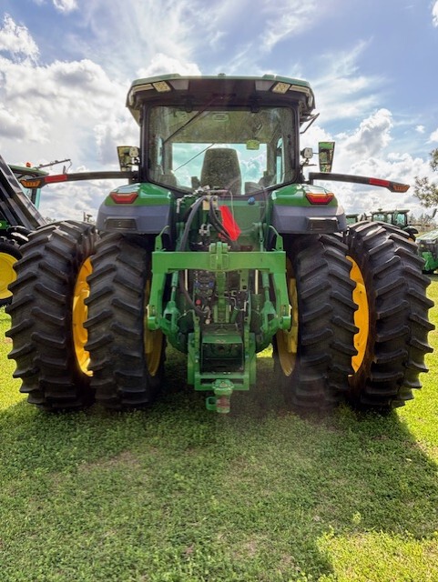 2022 John Deere 8R 280 Image 4