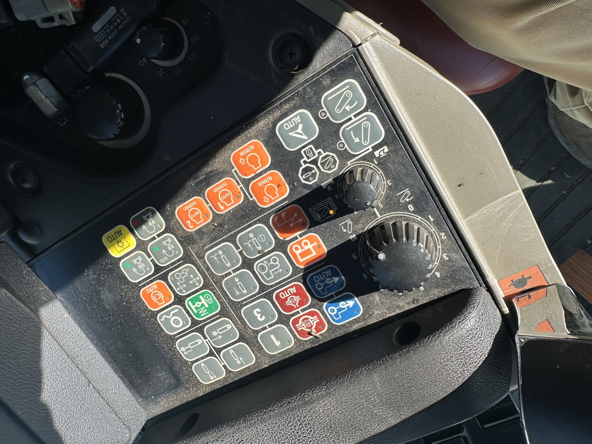 2013 Case IH Magnum 260 Image 11