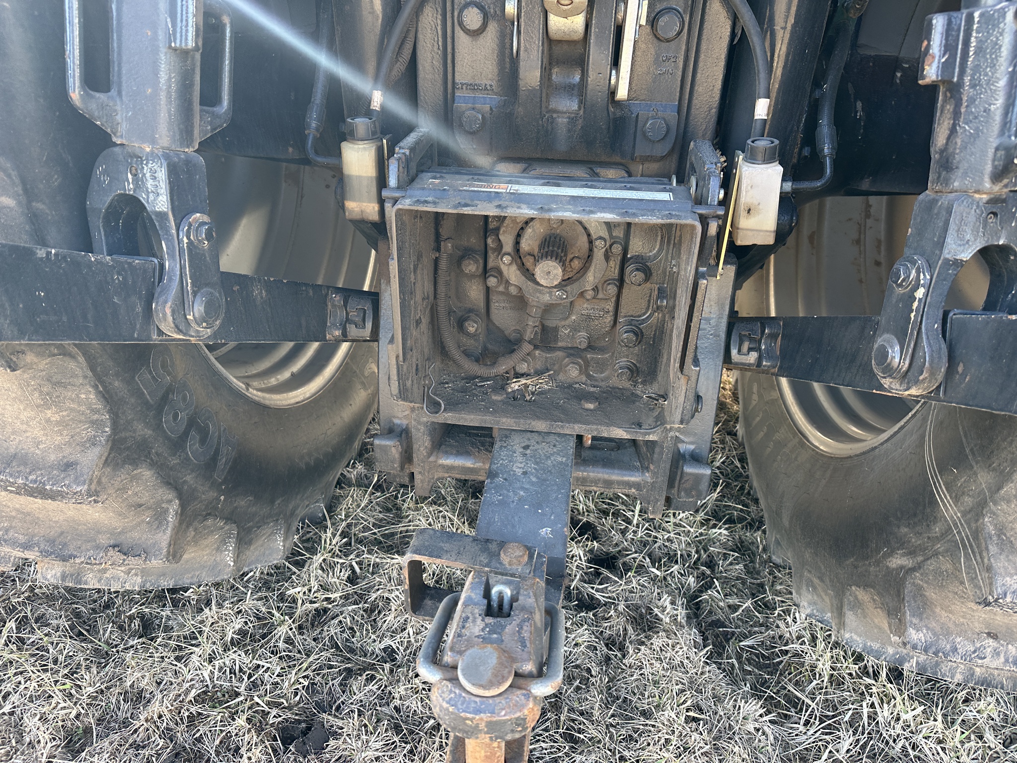 2013 Case IH Magnum 260 Image 2