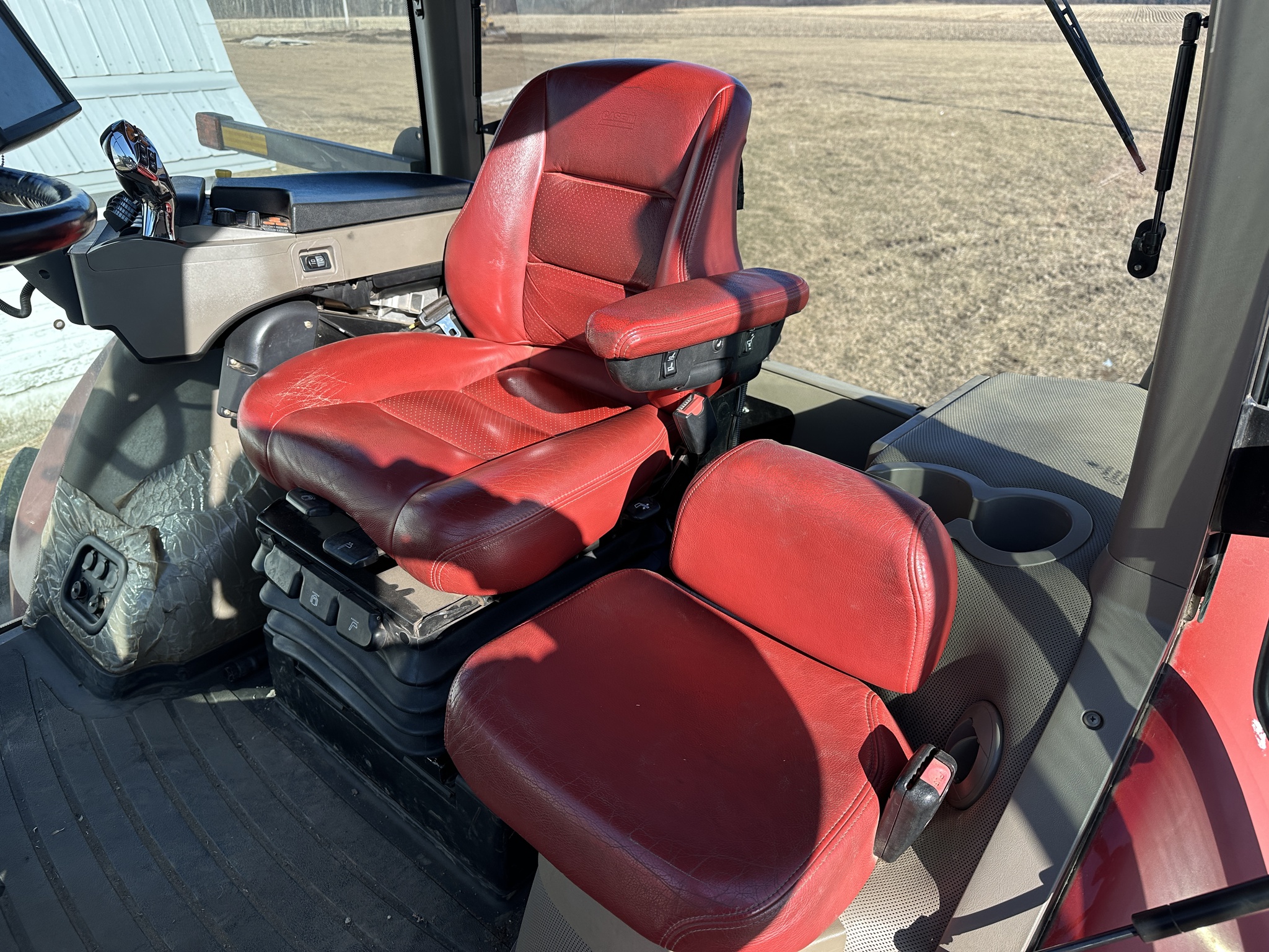 2013 Case IH Magnum 260 Image 6