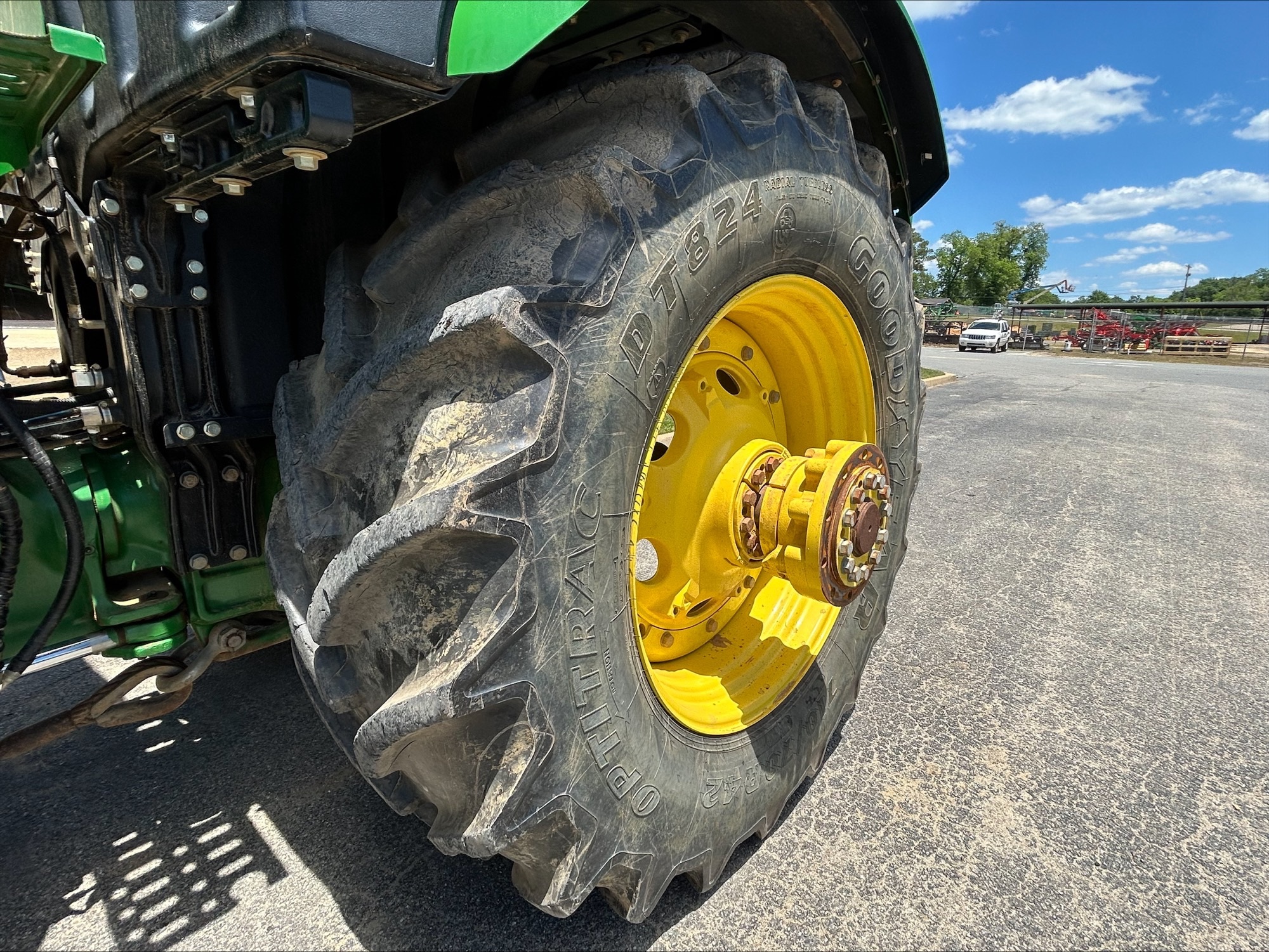 2018 John Deere 9520R Image 6