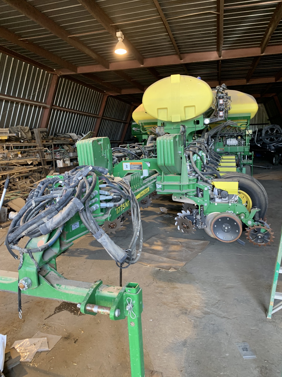 2018 John Deere 1775NT Image 2