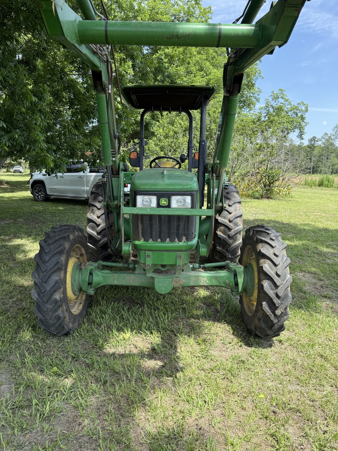 2014 John Deere 5055E Image 10
