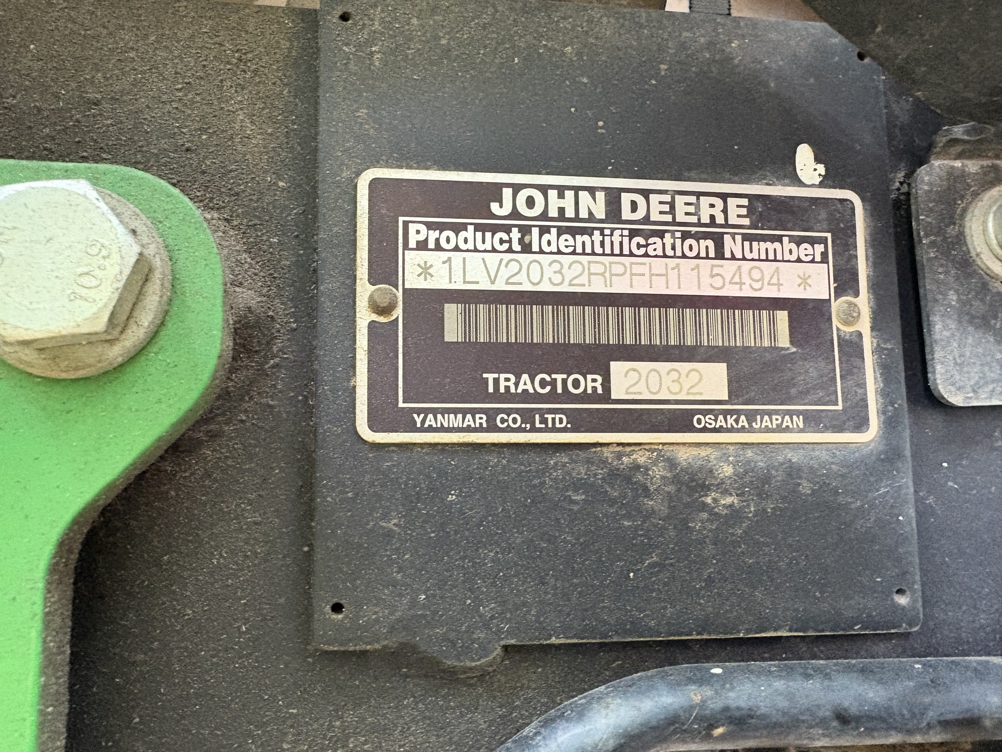 2015 John Deere 2032R Image 10