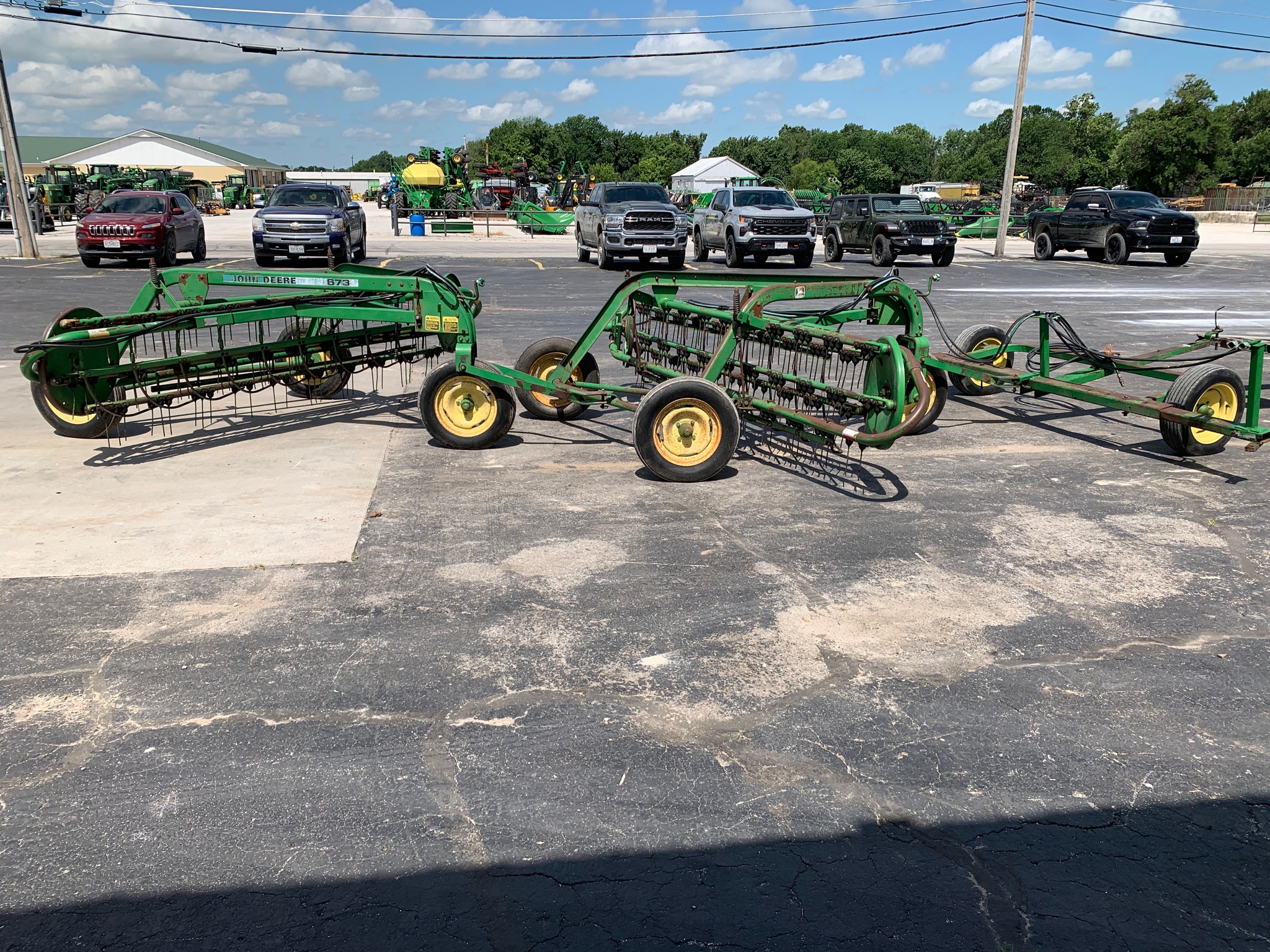  1992 John Deere 672 at Heritage Tractor in Lamar, MO