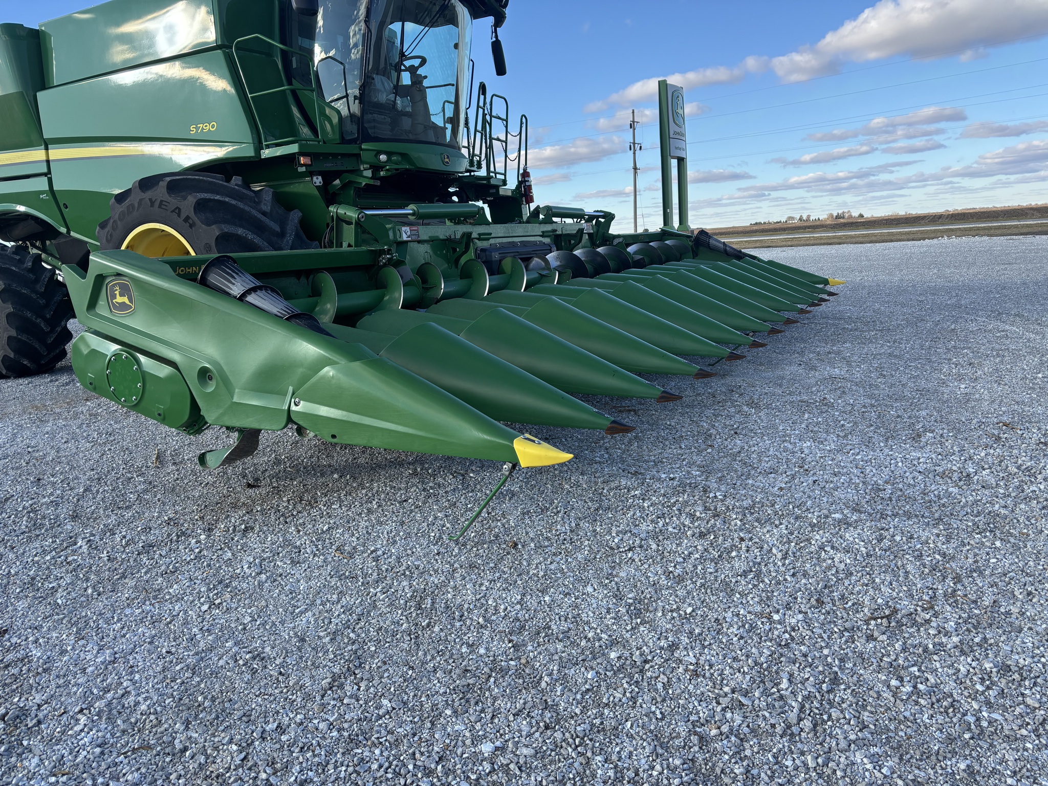  2025 John Deere CF 12 at Heritage Tractor in Macomb, IL