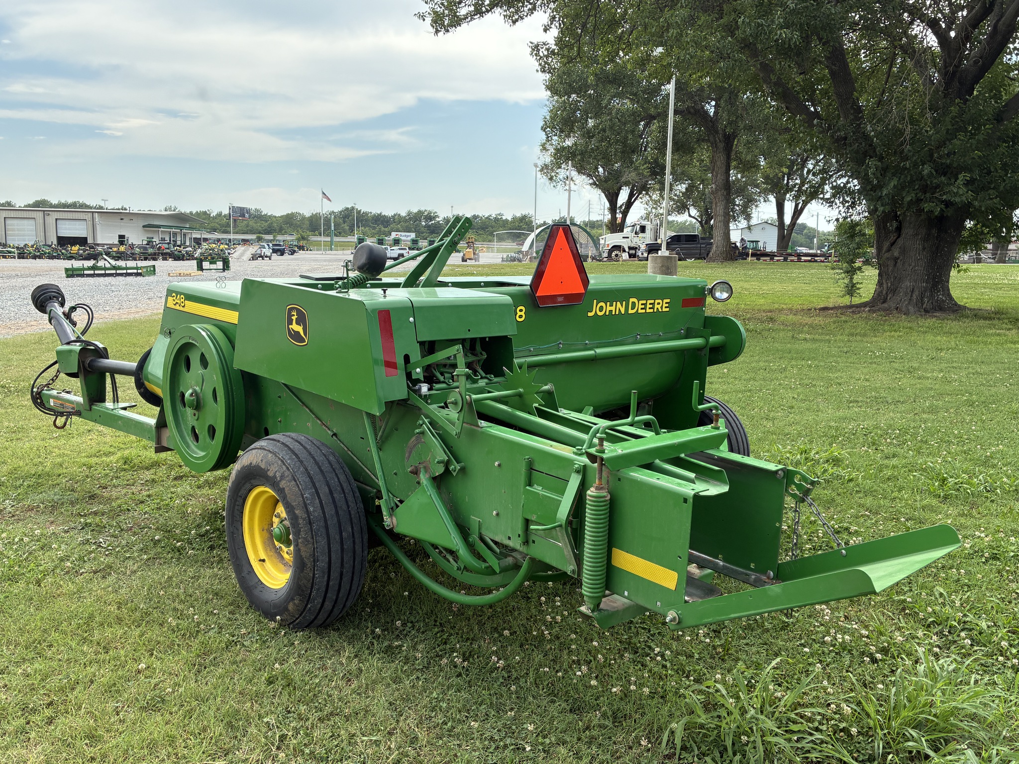2014 John Deere 348 Image 3