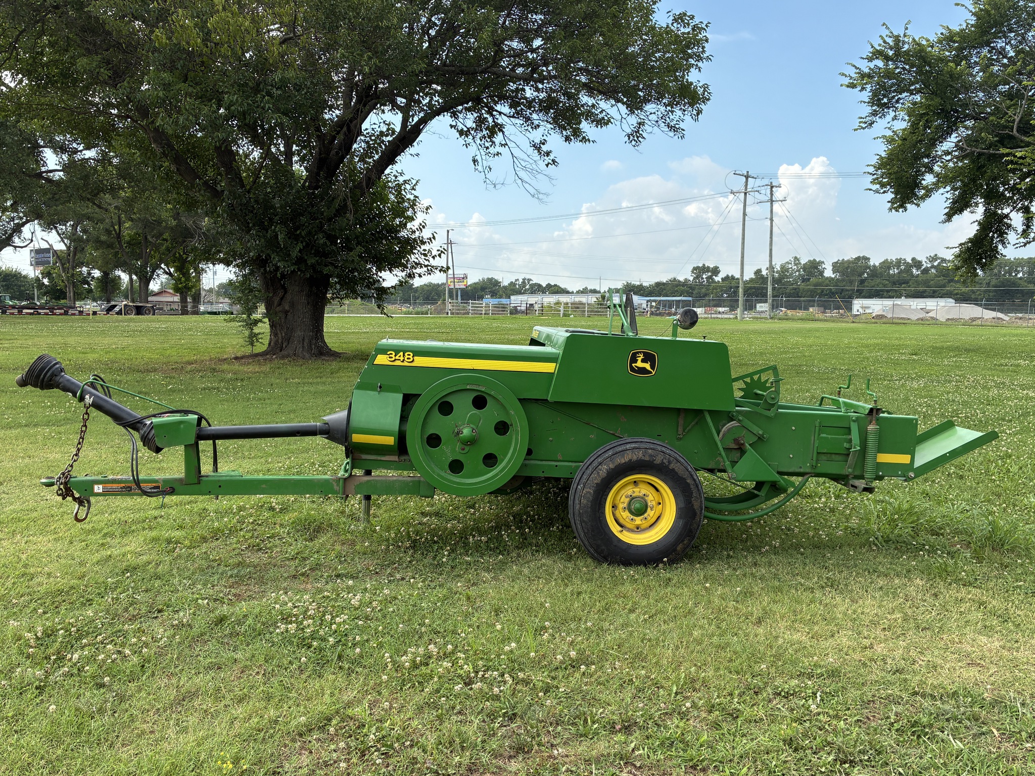 2014 John Deere 348 Image 2