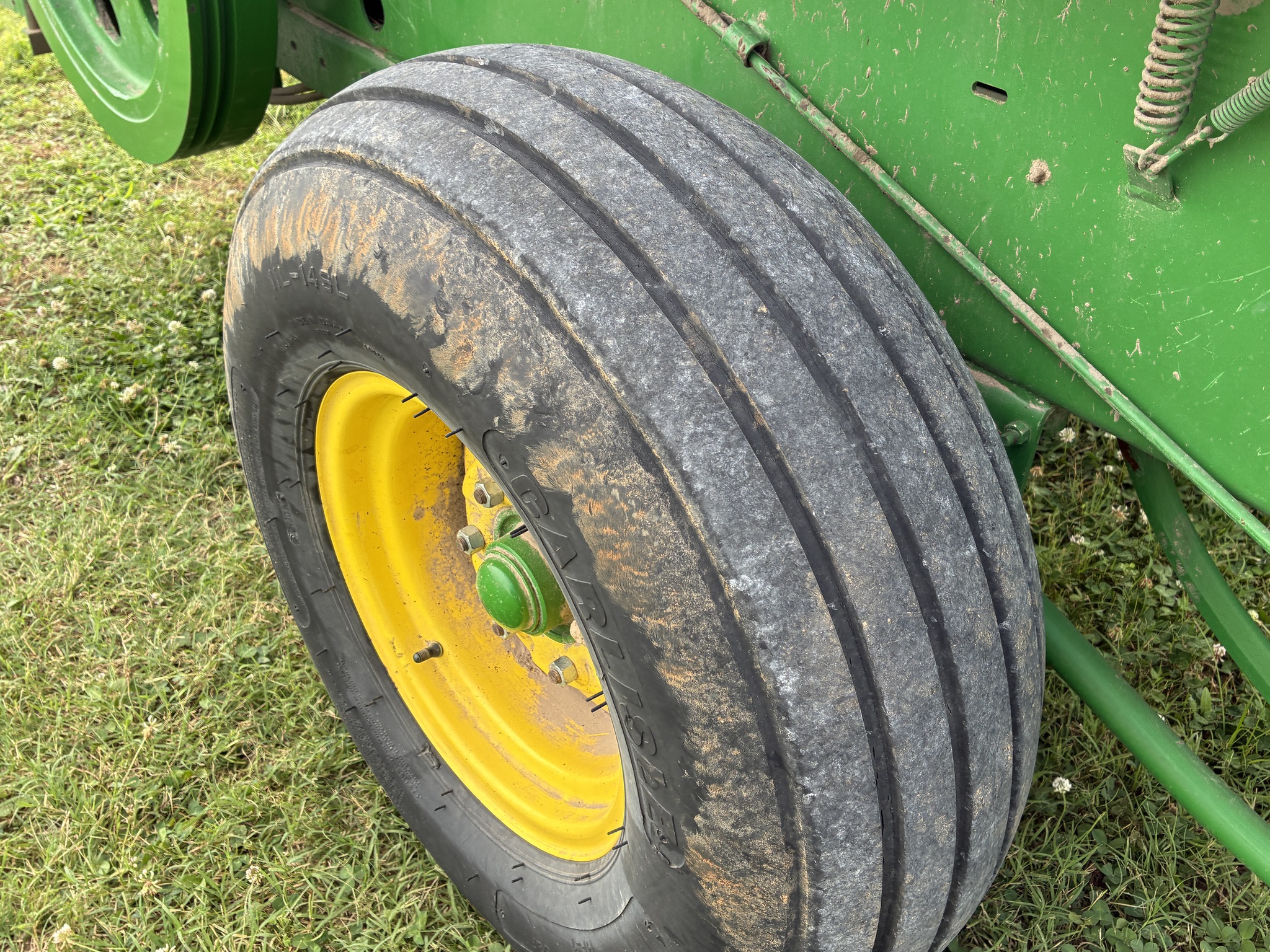 2014 John Deere 348 Image 29