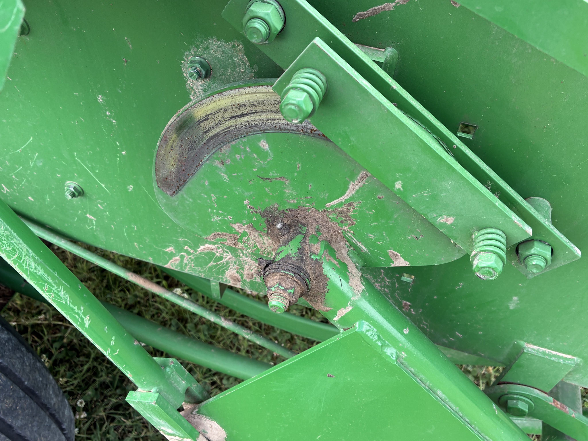 2014 John Deere 348 Image 23