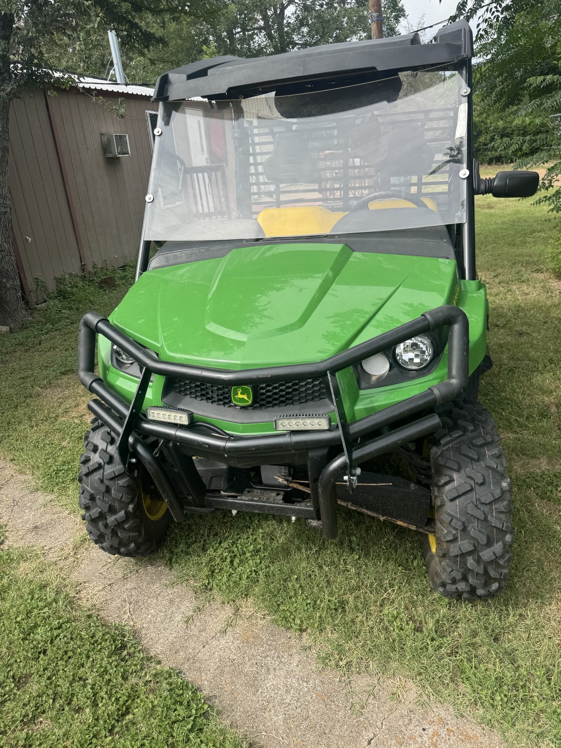 2021 John Deere XUV 560E Image 3