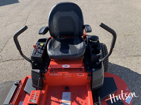 Photo of 2022 Simplicity Courier XT 25