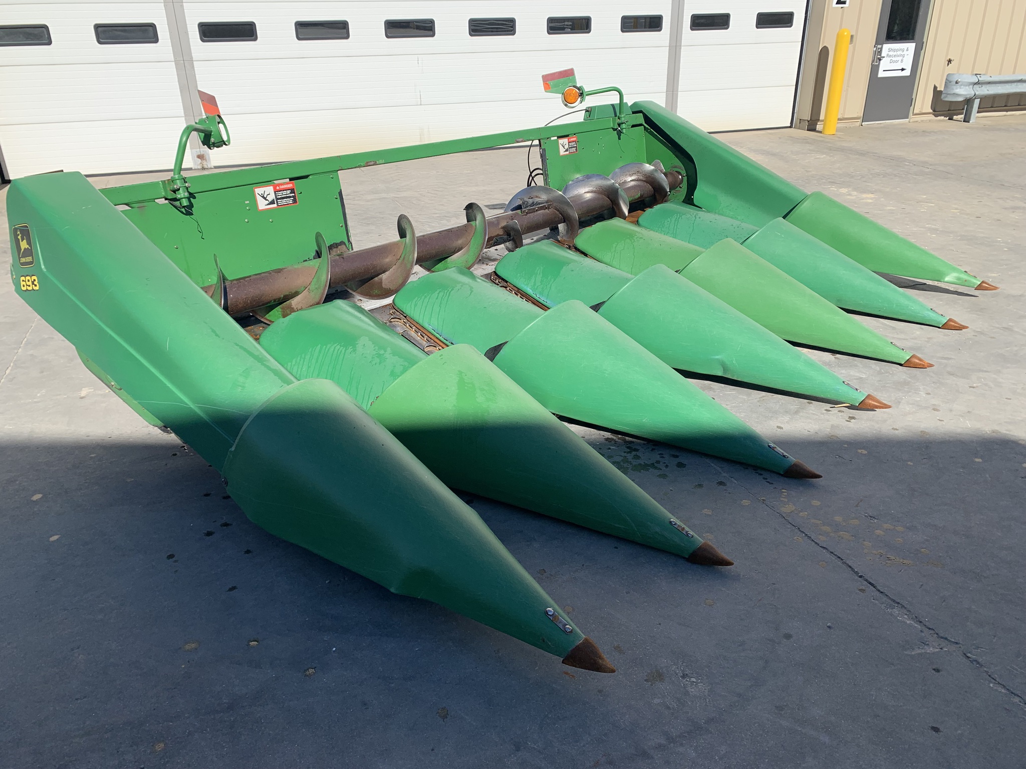 1999 John Deere 693 Image 1