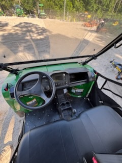 2025 John Deere BRAND NEW JOHN DEERE XUV 855M Image 9