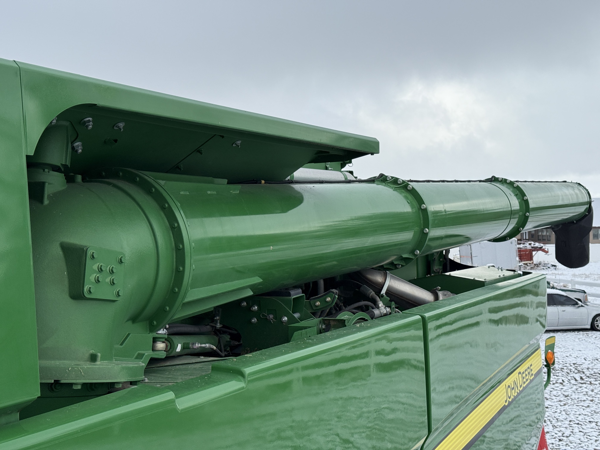 2017 John Deere S680 Image 43