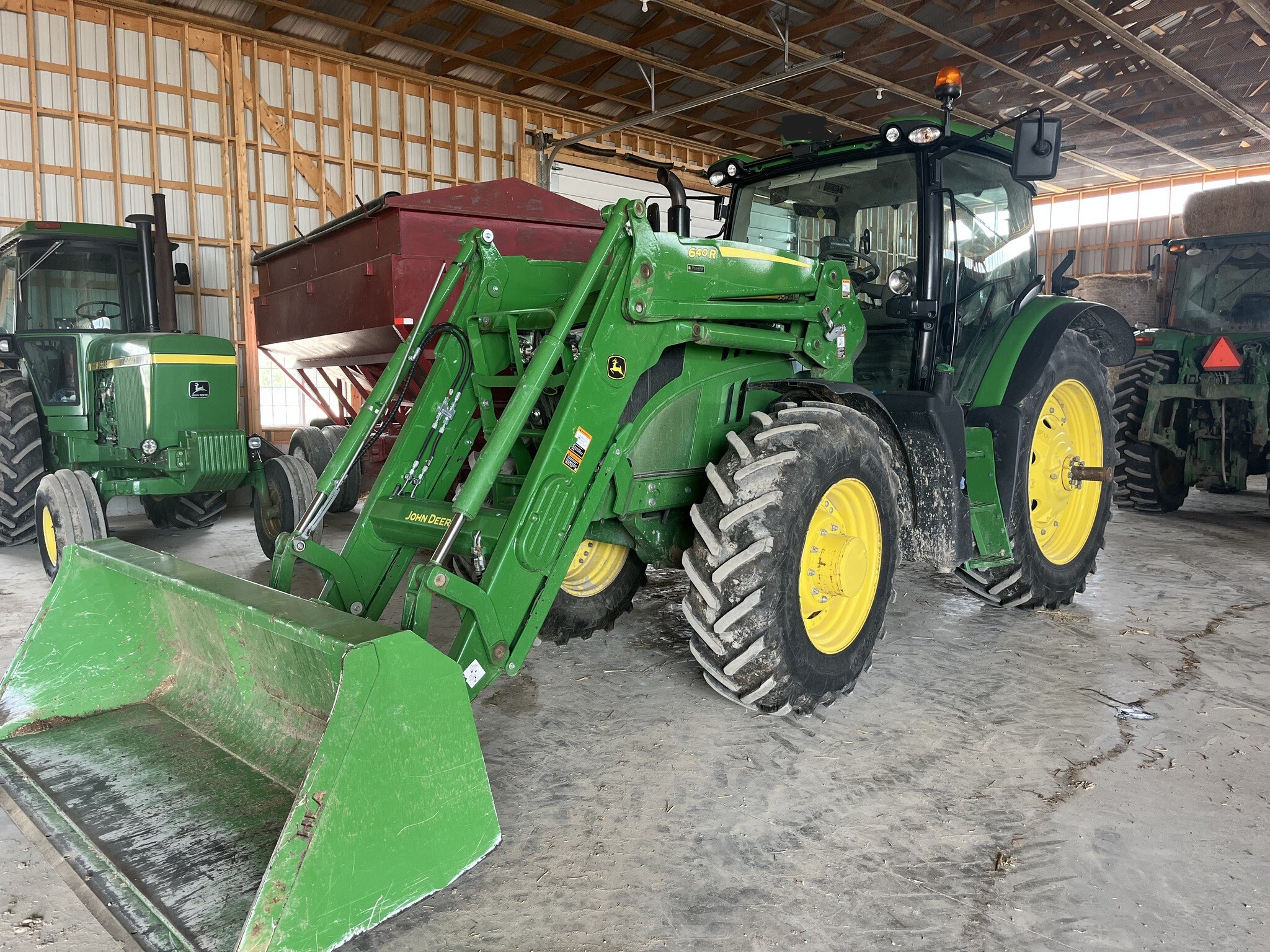 2022 John Deere 6155R Image 1