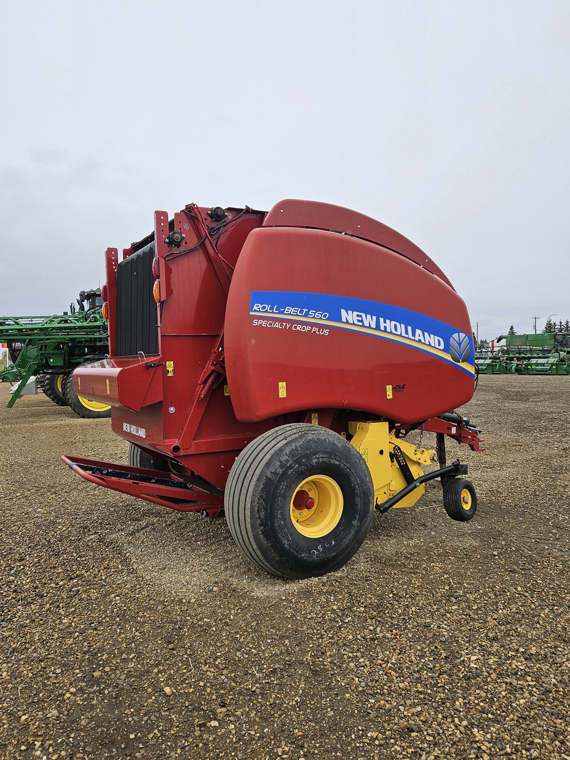 2020 New Holland Rollbelt 560 Image 1