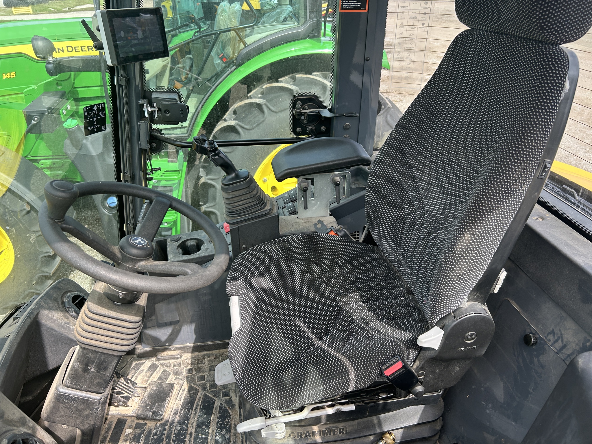  2023 John Deere 324 P at Heritage Tractor in Baldwin City, KS