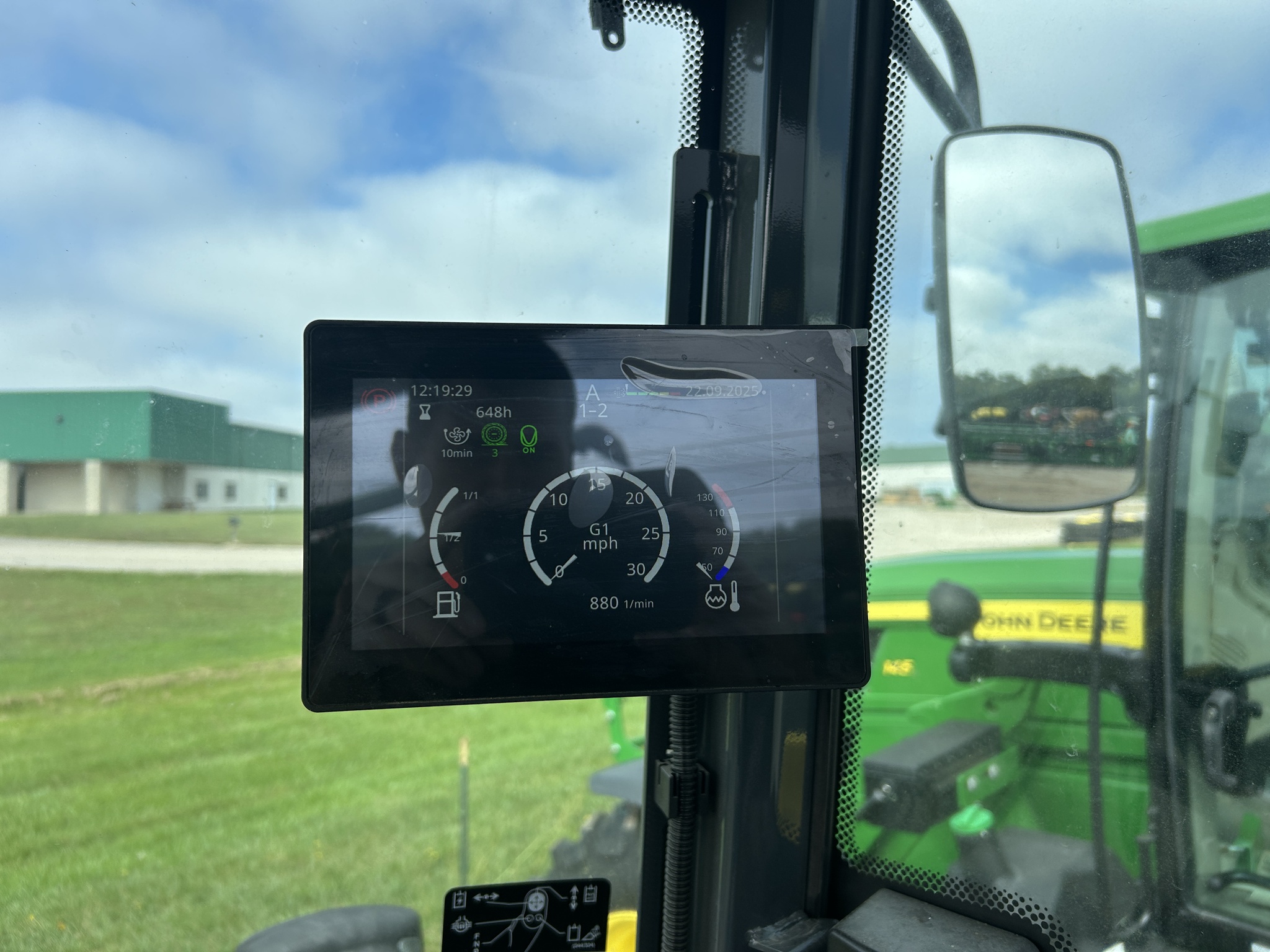  2023 John Deere 324 P at Heritage Tractor in Baldwin City, KS
