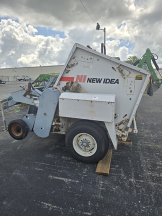 1975 New Idea 484