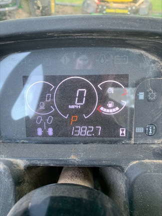 2022 John Deere 835M Photo 7