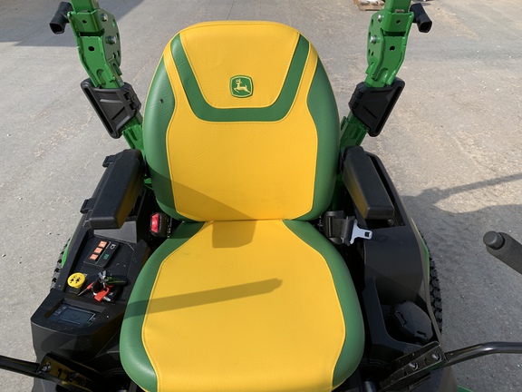 Photo of 2025 John Deere Z545R