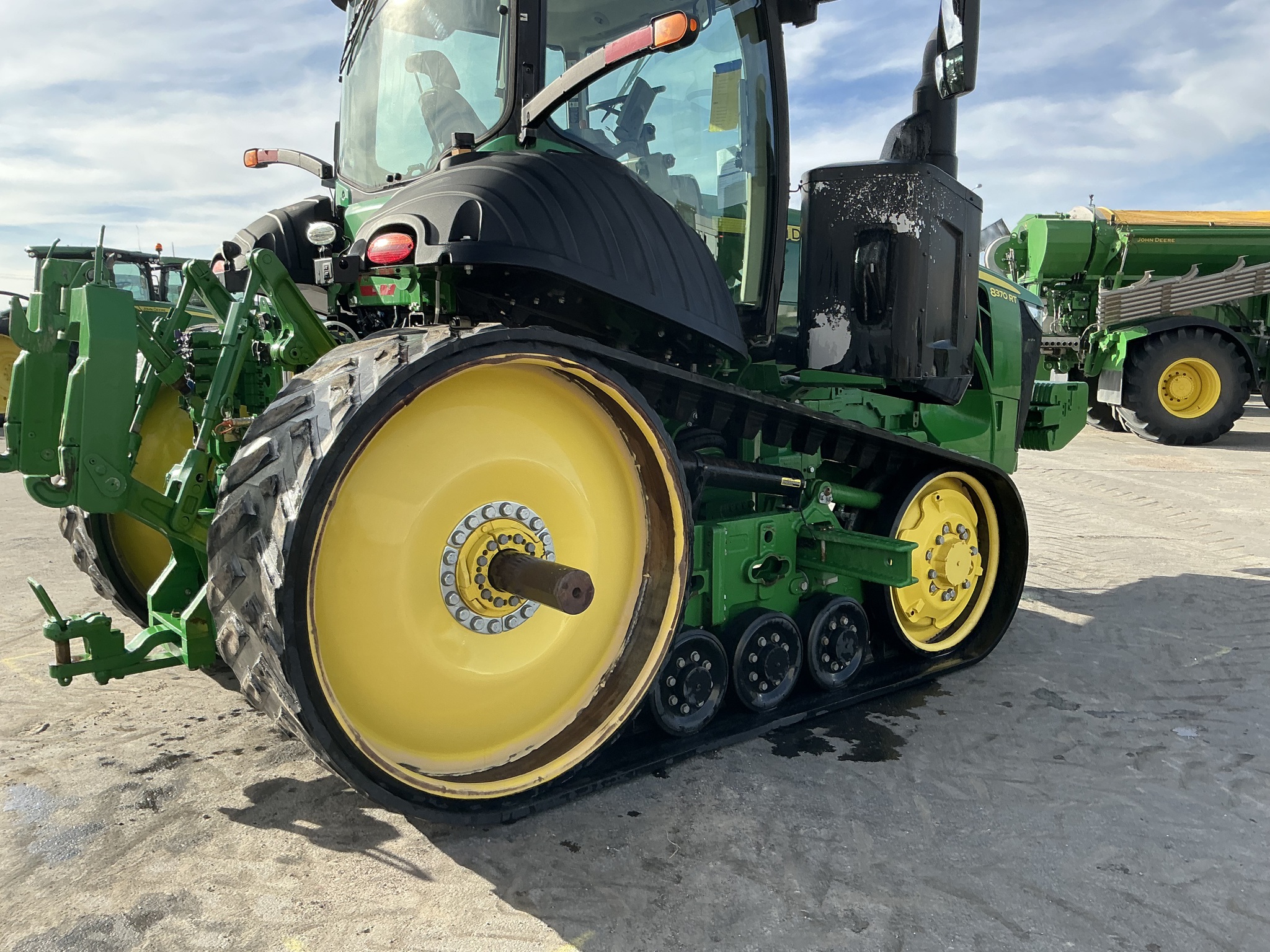 2019 John Deere 8370RT Image 9