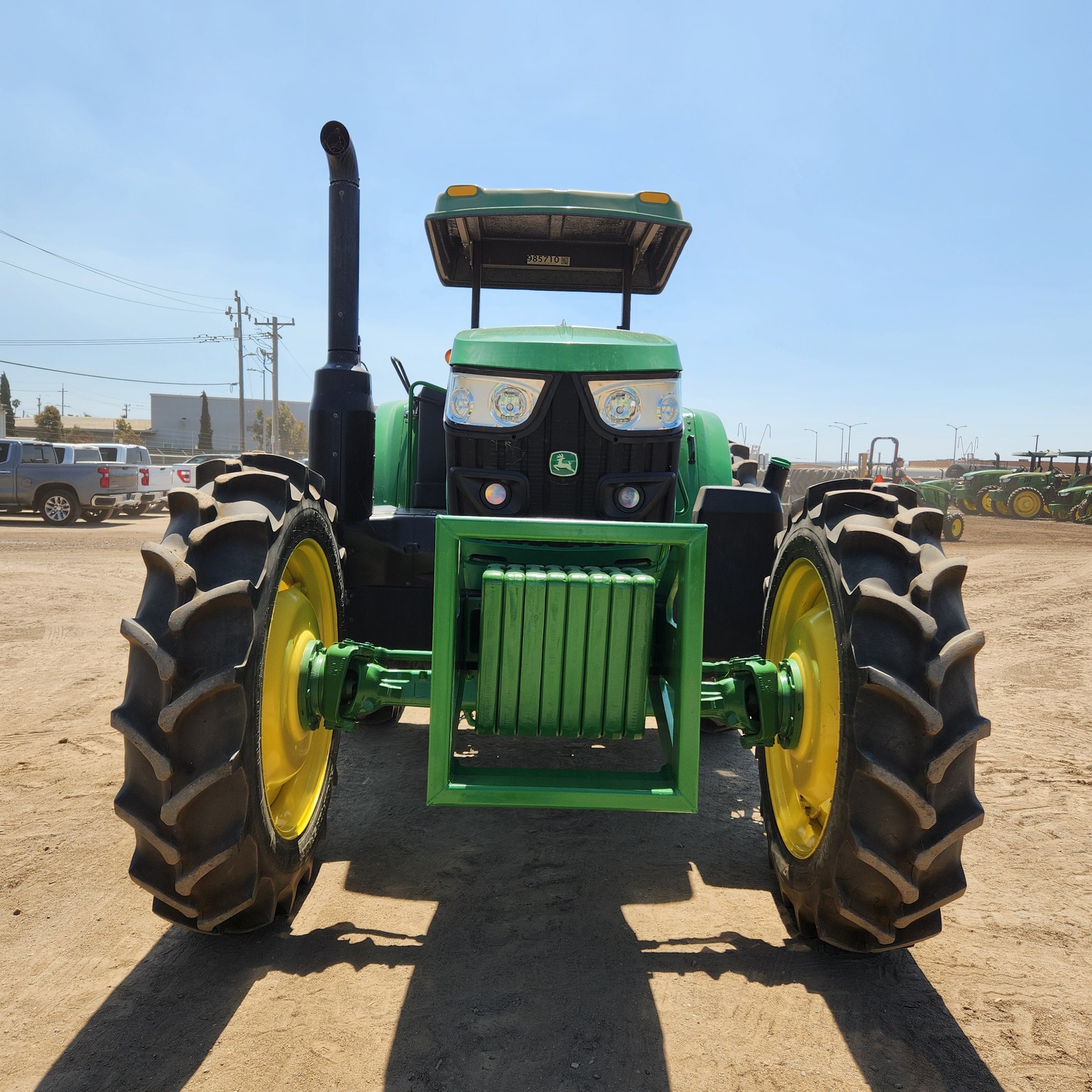 2021 John Deere 6120M Image 8