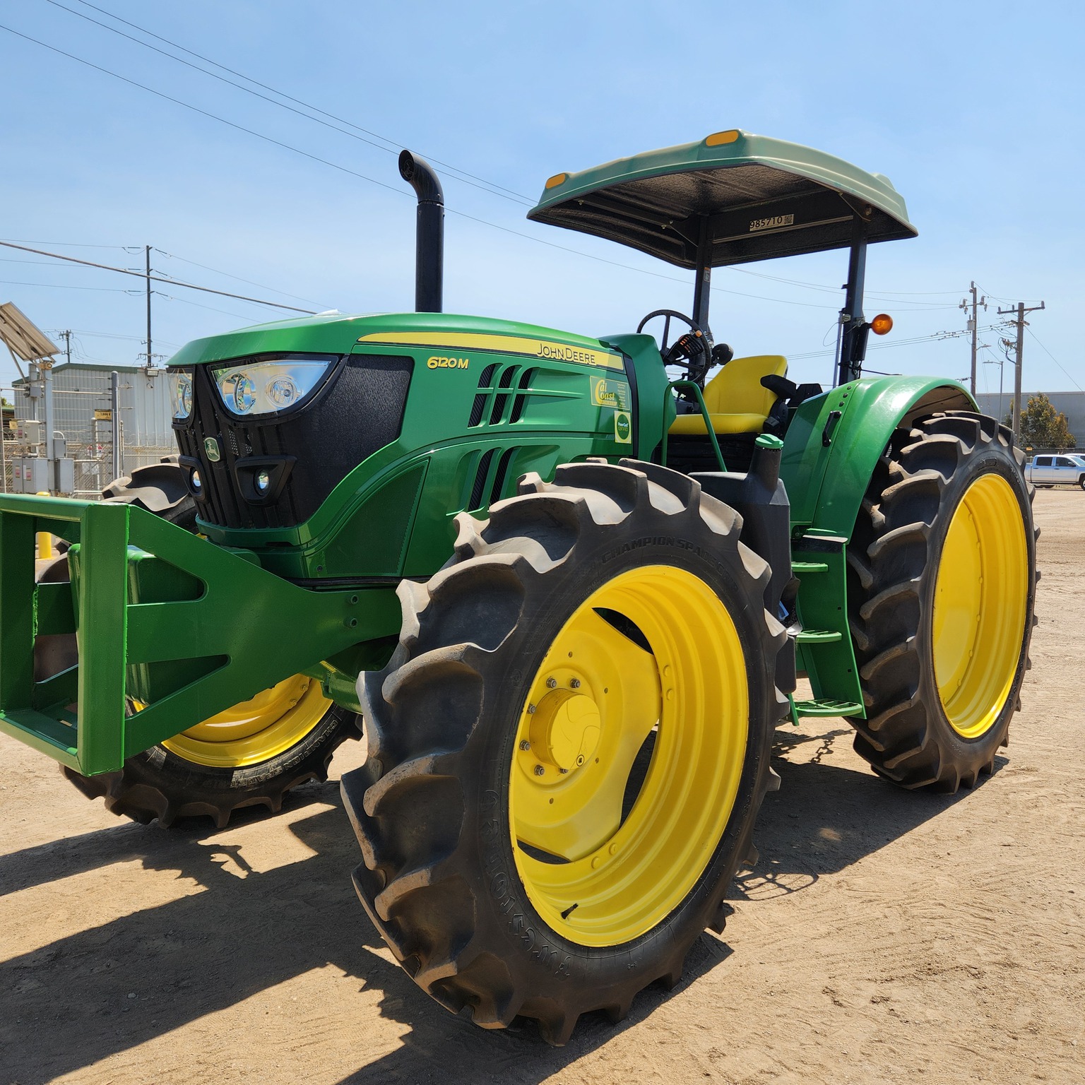 2021 John Deere 6120M Image 1