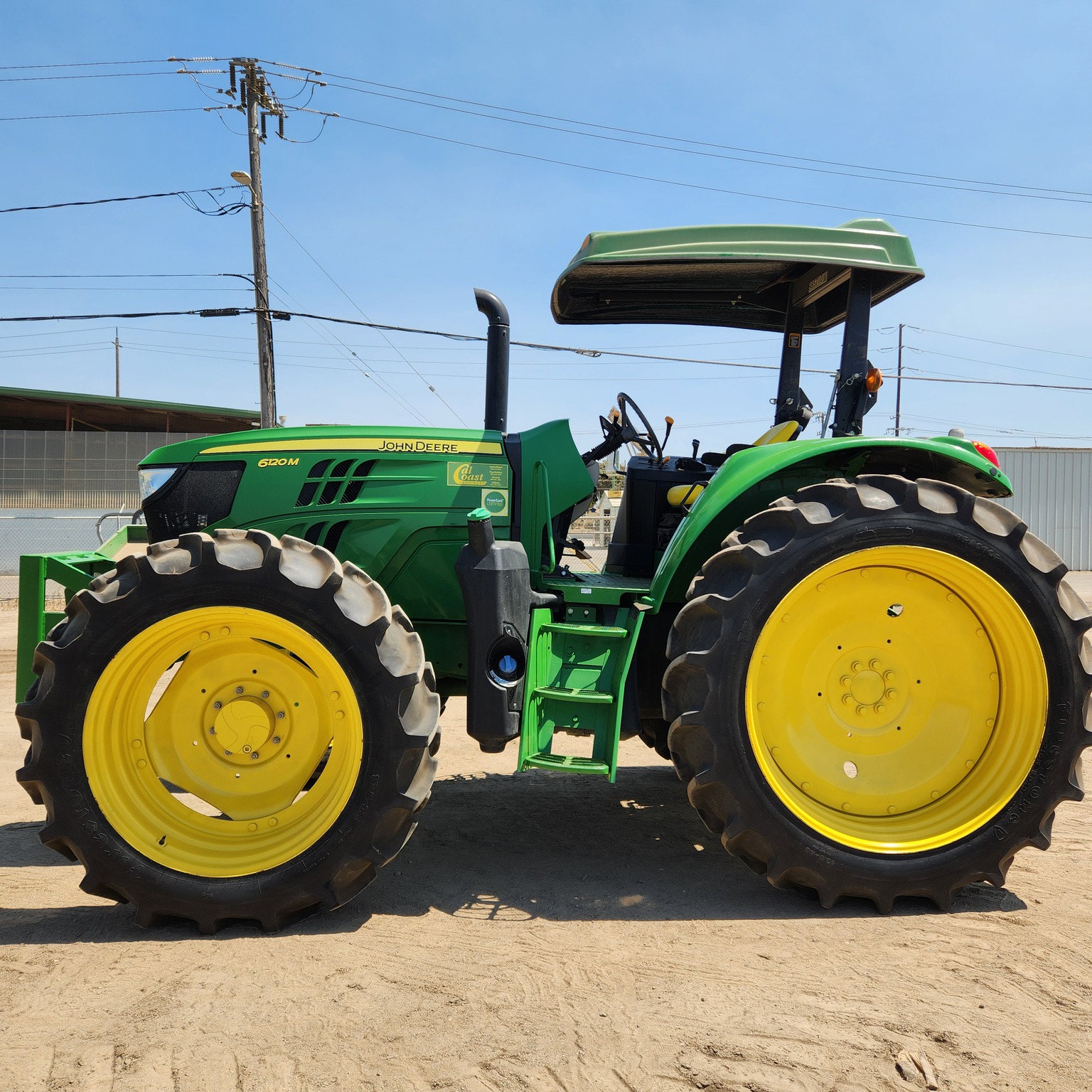 2021 John Deere 6120M Image 2