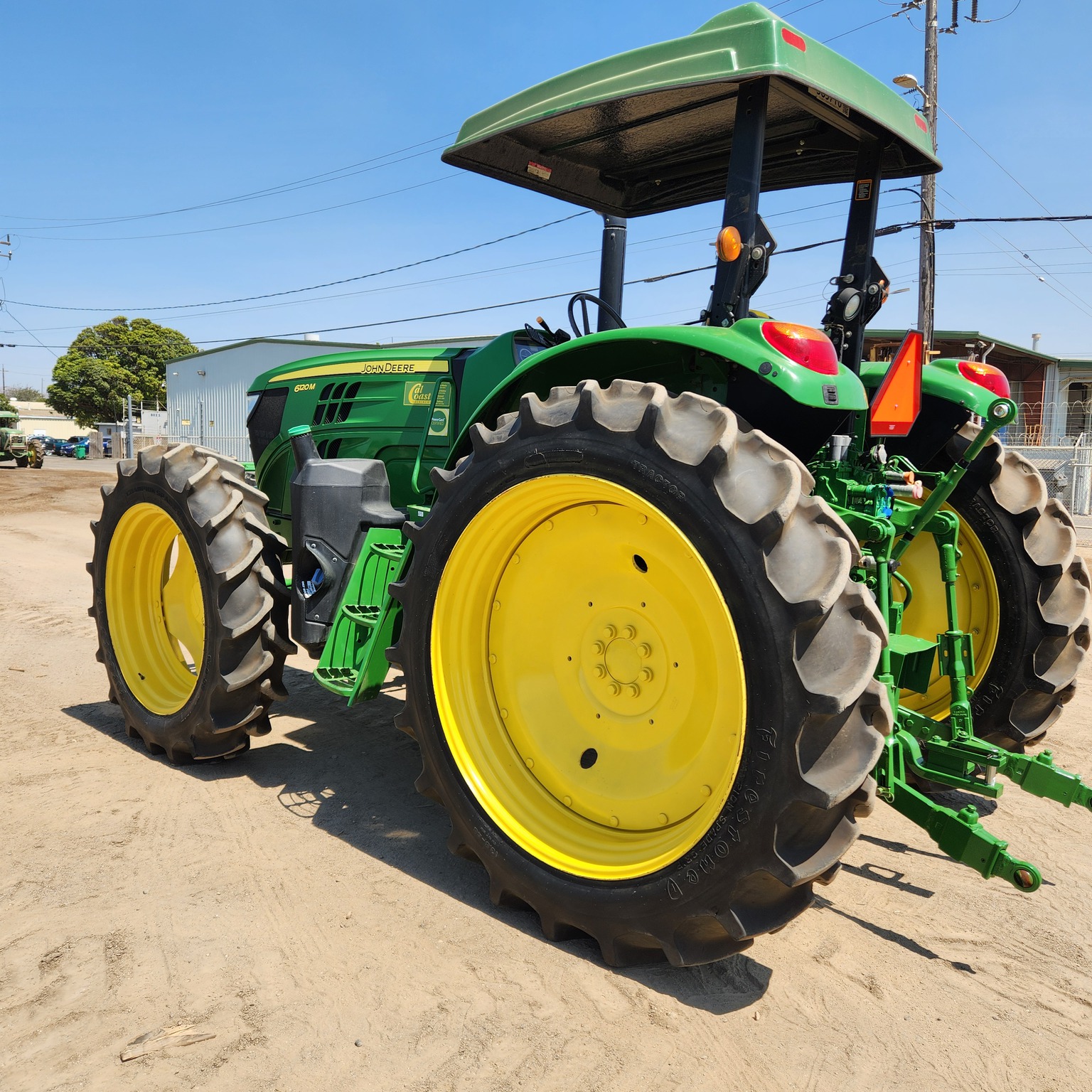 2021 John Deere 6120M Image 3