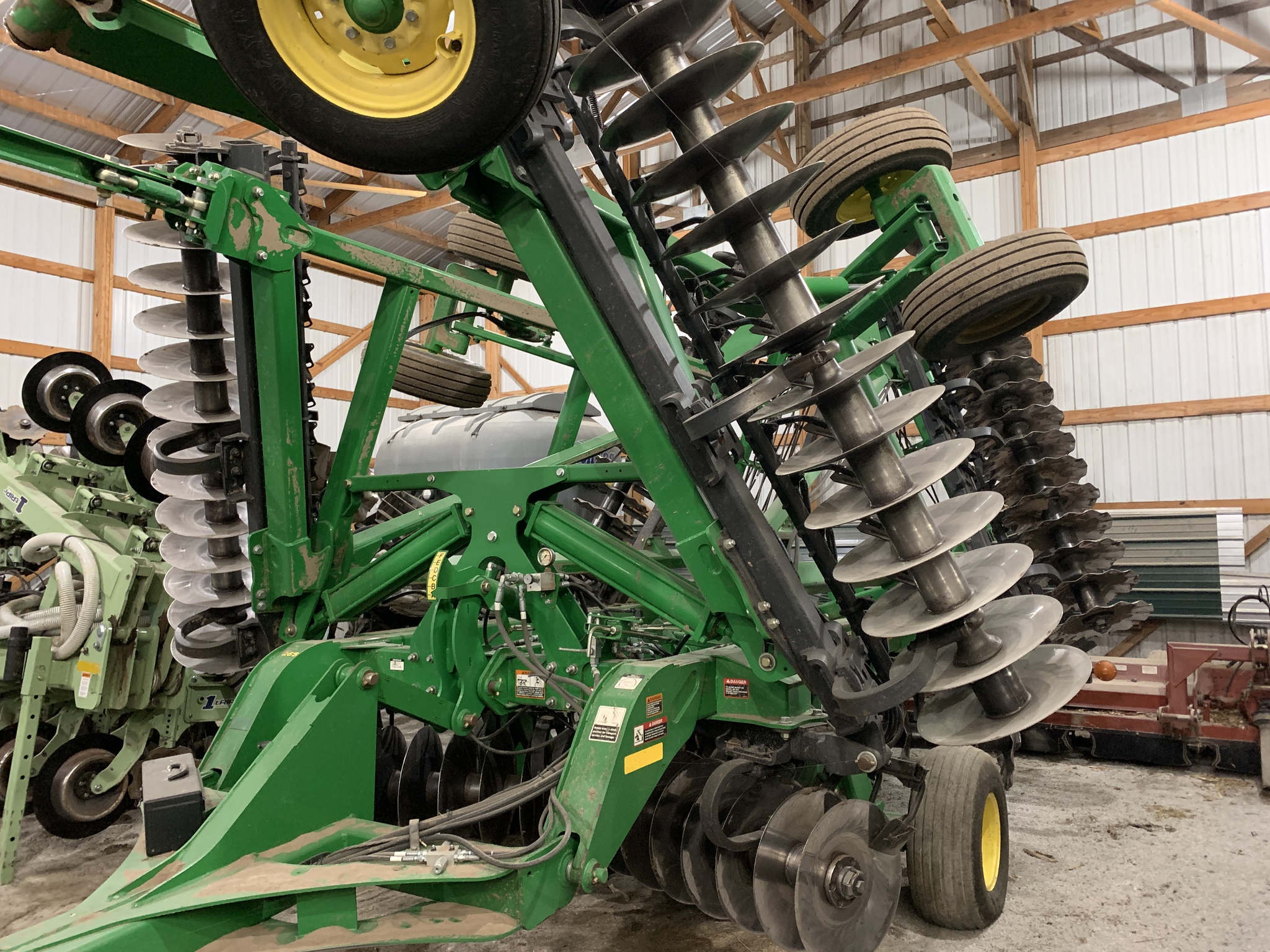 2013 John Deere 2623VT Image 2