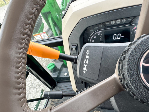 2024 John-Deere 5100E