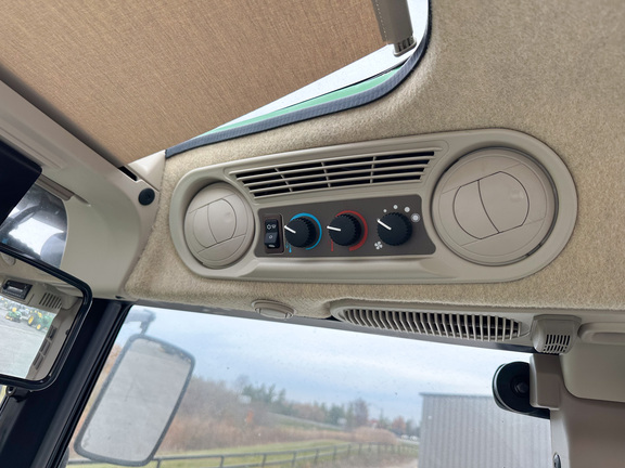 2024 John-Deere 5100E