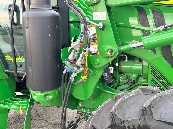 2024 John-Deere 5100E