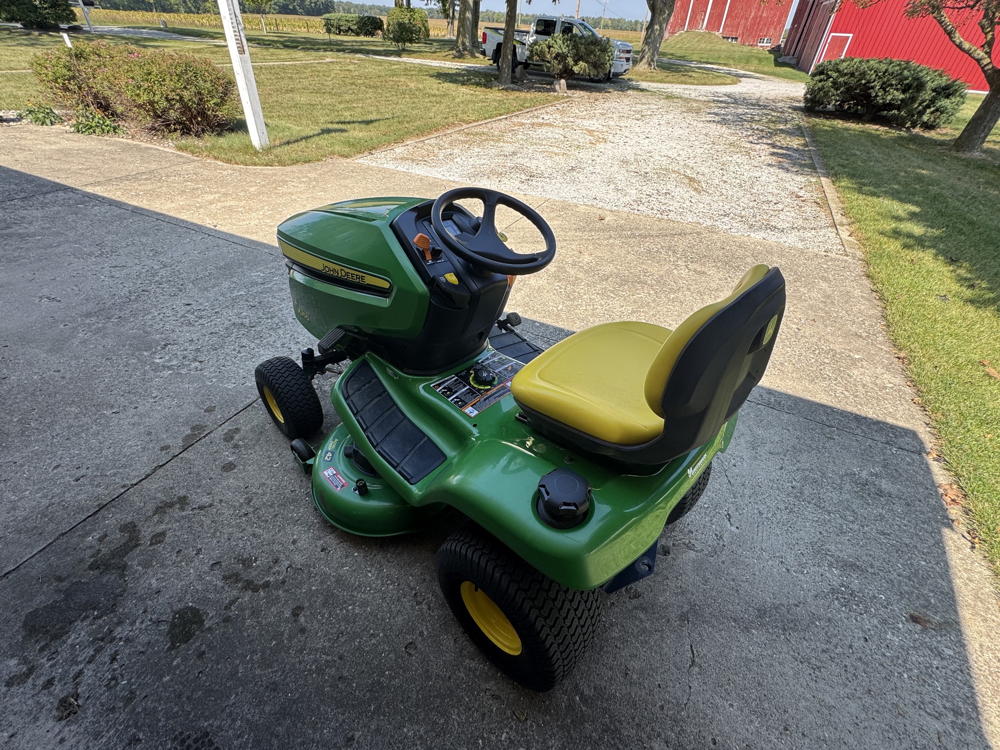 2023 John Deere X350 Image 3