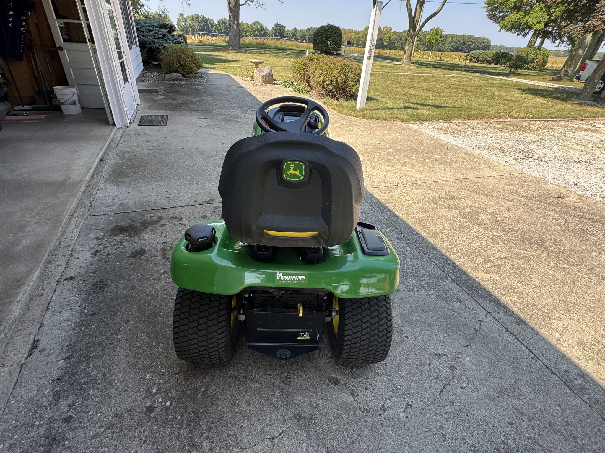 2023 John Deere X350 Image 4