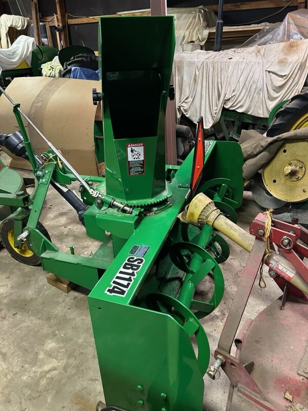 Used 2012 Frontier SB1174 Farm Tractor Mounted Snow Blowers at Koenig Equipment in Oxford, OH - PhotoXL0